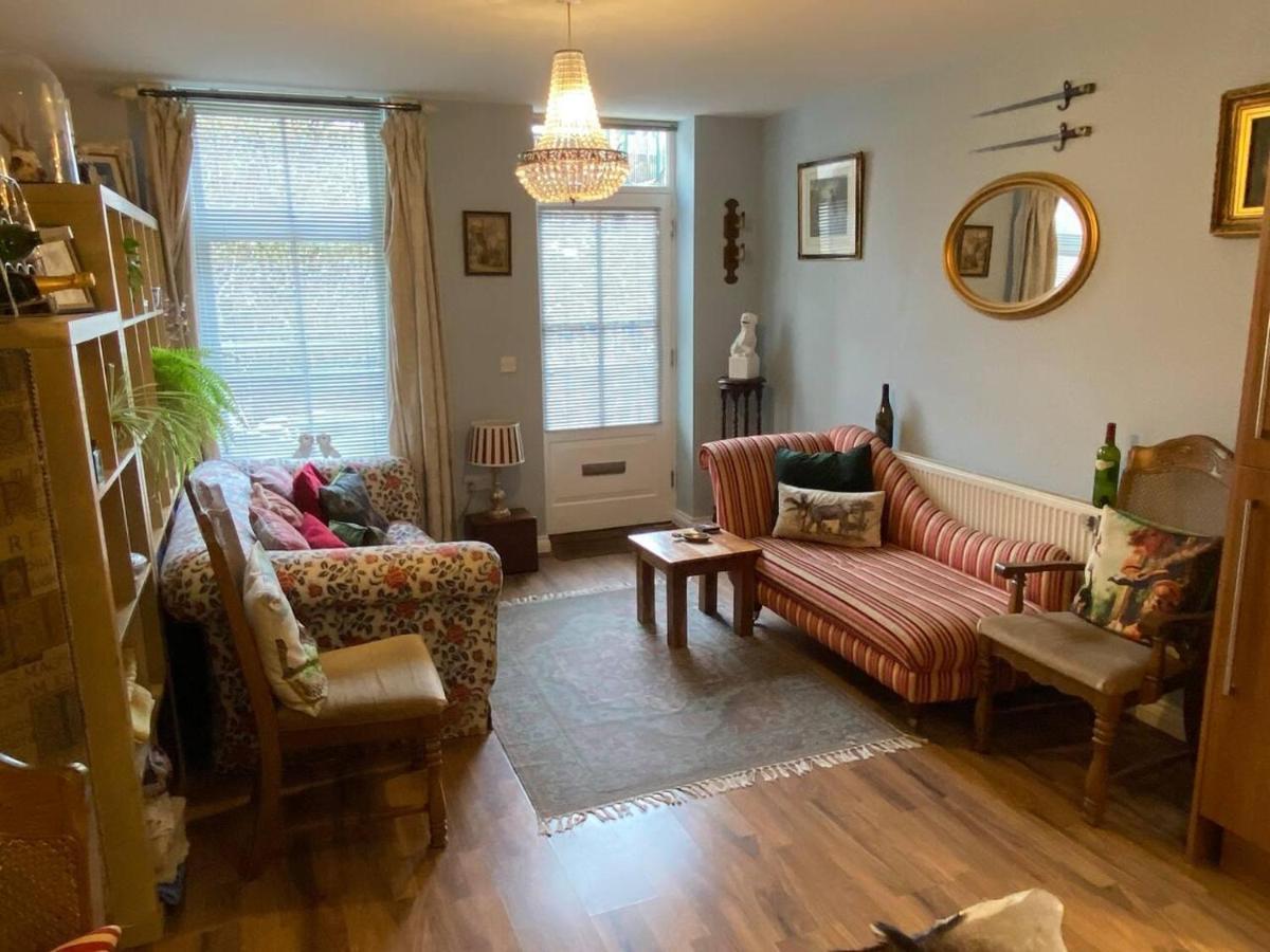 Quirky Town Centre Apartment With River Terrace Macclesfield Exteriör bild