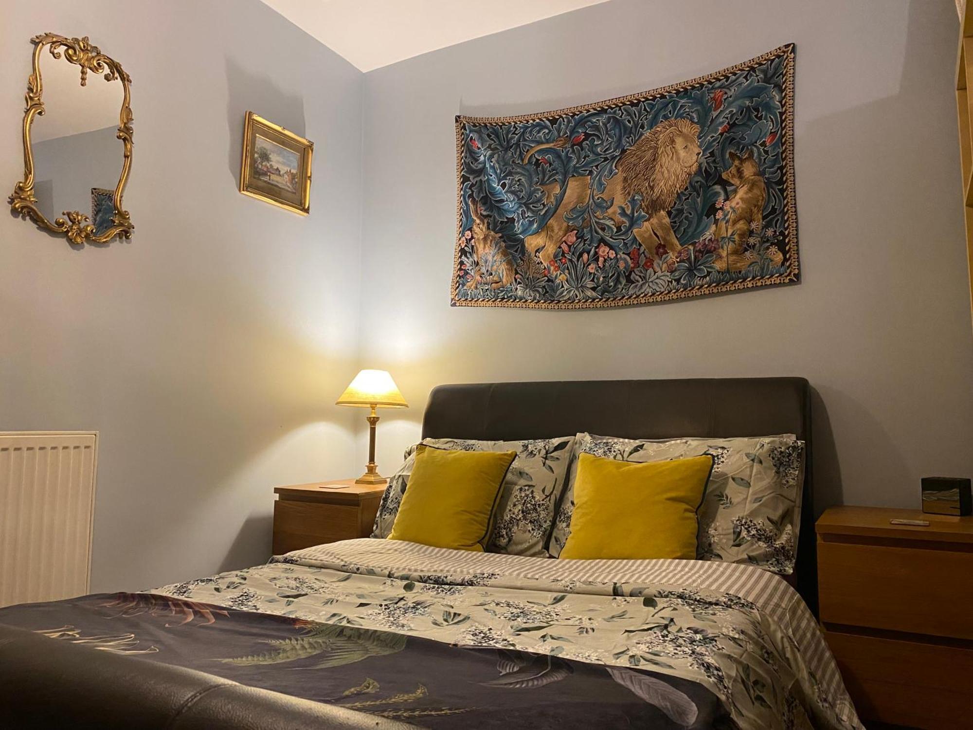 Quirky Town Centre Apartment With River Terrace Macclesfield Exteriör bild